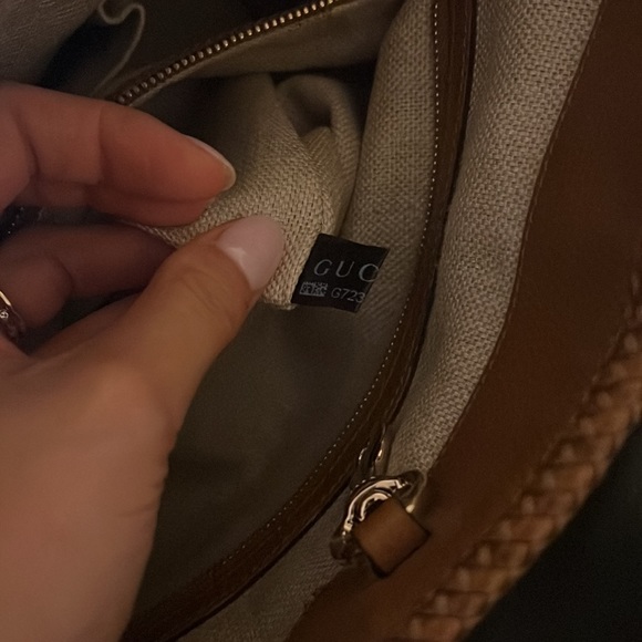 Authentic Gucci tote - Picture 7 of 8